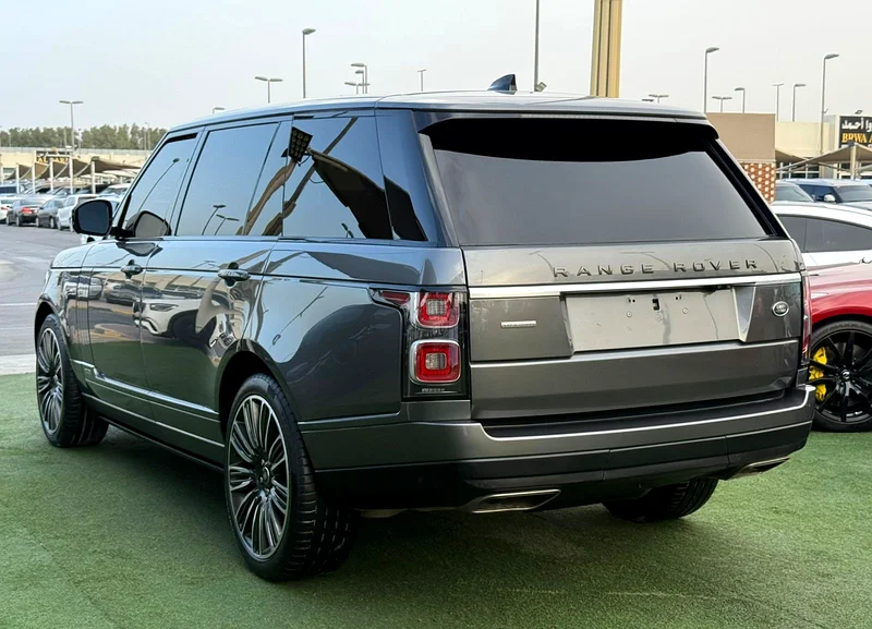 Range Rover Vogue 2019 – V8 Supercharged – Long Wheelbase – European Specifications – 118,000 km – Excellent63482779776642112