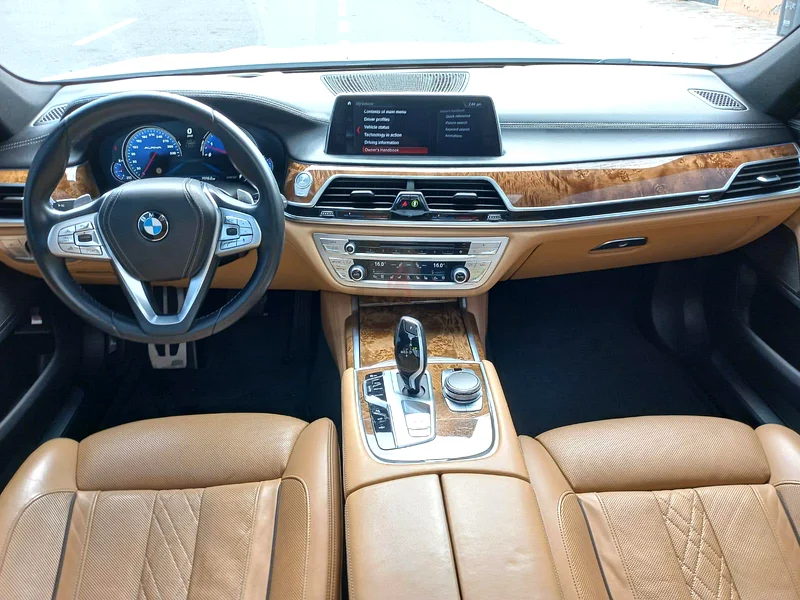 740li msports Fully Loaded / Flood Accident Free63411931360897113