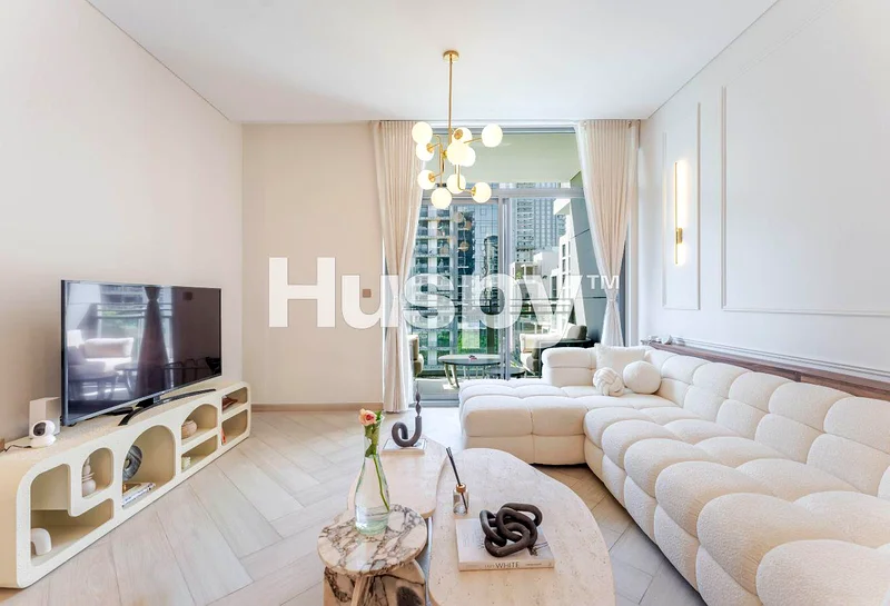 Vacant on Transfer | Park View | Upgraded64016046898818110