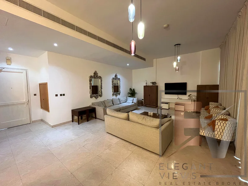 فيلا حصرية بـ4 غرف نوم + غرفة خادمة | مفروشة بالكامل | تراس على السطح63654982135554111