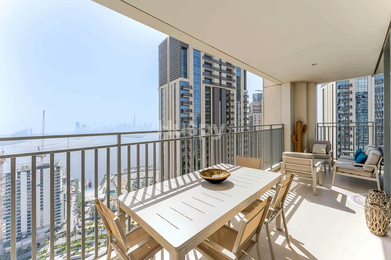 Burj Khalifa View | High Floor | VOT64024949719938110