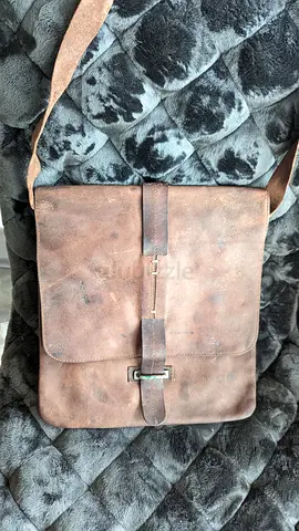 Leather bag