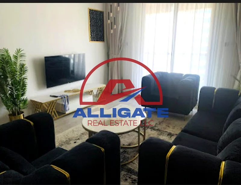 مفروشة بالكامل / فارغة / طابق عالي / مع شرفة /64039813426819113