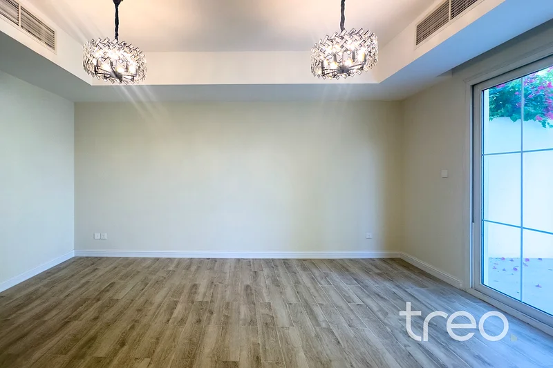 Showhome Style | Upgraded | Furniture Option63729025904769113