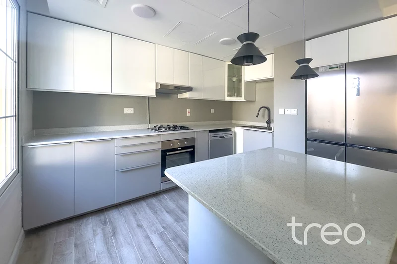 Showhome Style | Upgraded | Furniture Option63729025904769111