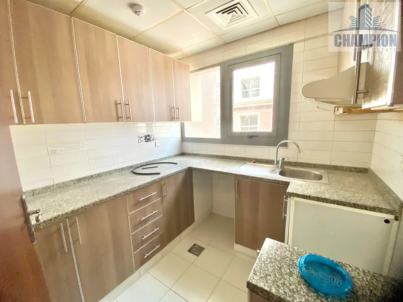 Modern 1BHK Apartment | Spacious Layout | Big Kitchen & Balcony | Prime Location Near Exit63730054576131111