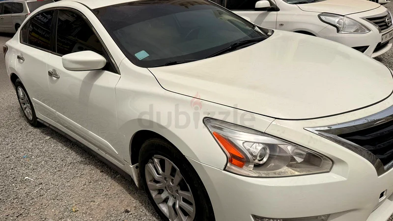 Nissan Altima 201563484094186627112