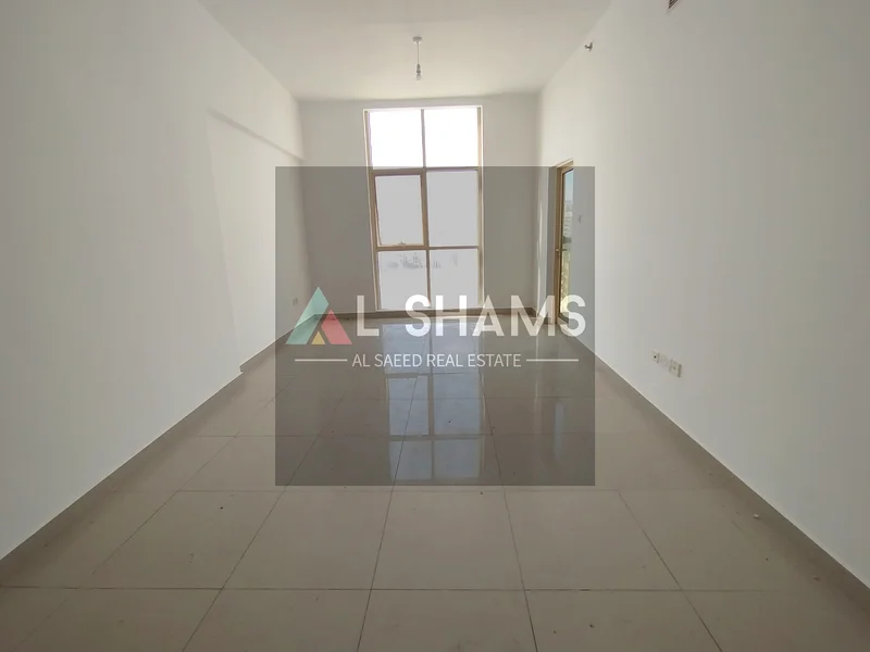 NEAR TO POND PARK 3BHK AVAILABLE IN VERY CHEAP PRICE ONLY IN 75K63756782538369111