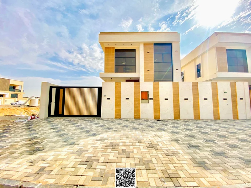 For sale, a modern villa at a very good price, close to Sheikh Mohammed bin Zayed Road, freehold for all nationalities, at a negotiable price with the63891577369603110