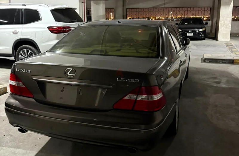 Lexus LS 430 200663489551170433111