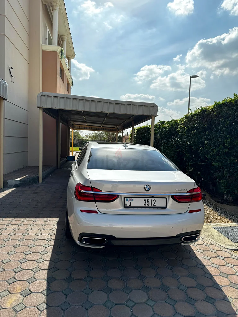 740li msports Fully Loaded / Flood Accident Free634119313608971122