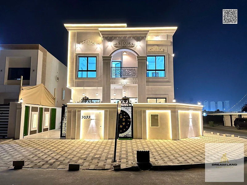 Classic villa, corner of two streets, very distinguished location, ground floor, first floor and roof, freehold for all nationalities63894883946371110