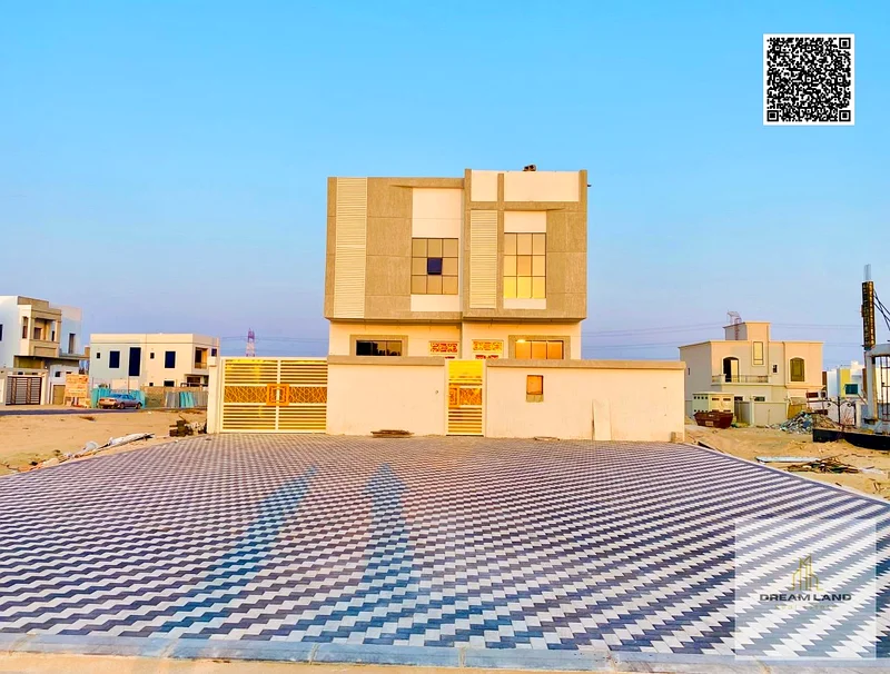 For sale at a fantastic price, a modern villa, 3 rooms with a roof, Al Helio 1 area, Ajman, including registration fees, super deluxe finishing, freeh63894745647746111