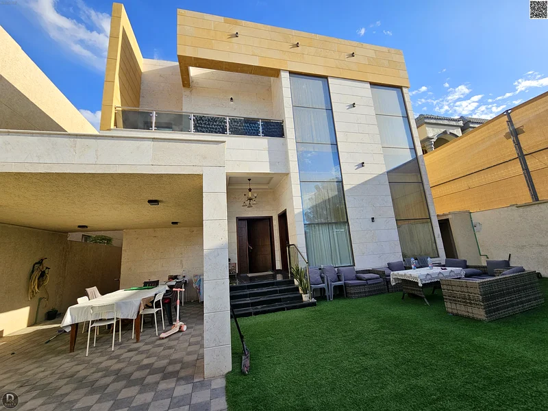 🏡 Modern luxury villa for sale in Al Muwaihat 3 - Ajman Ideal for dual family living | Contemporary design | Ready to move in63870977581057111