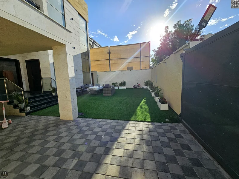🏡 Modern luxury villa for sale in Al Muwaihat 3 - Ajman Ideal for dual family living | Contemporary design | Ready to move in63870977581057113