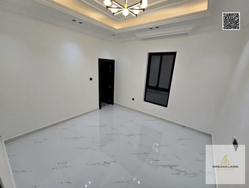 For sale, a classic 5-room villa, including registration fees, in the Al Helio 2 area, super deluxe finishing, freehold for all nationalities, bank fi63895136405634112