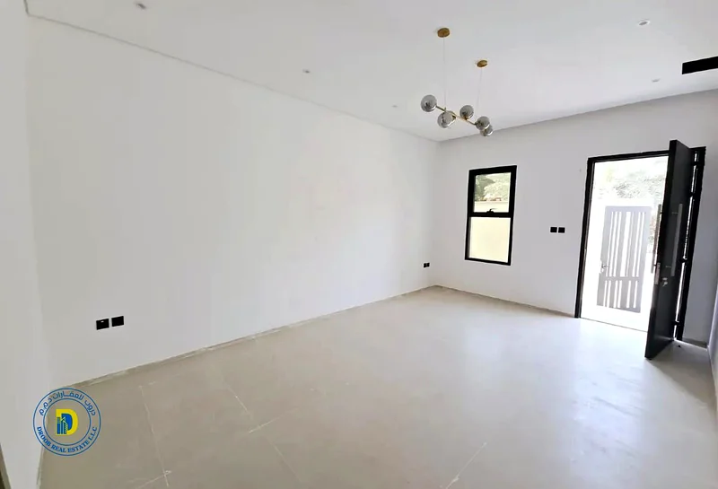 For sale, a modern villa with 4 rooms and a terrace, including reg fees, in the Al-Helio 1, super deluxe finishing, freehold and bank financing63891458439427114