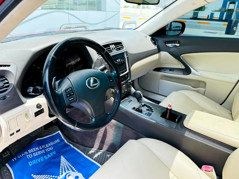 Lexus IS 25063489550844163112