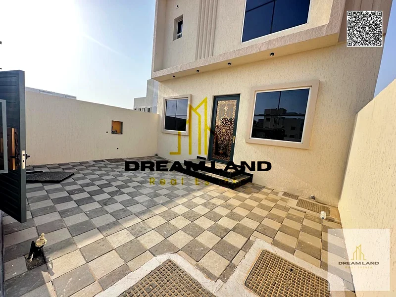 A villa directly from the owner, including registration and ownership fees, with personal finishing, on a main street, close to all services, freehold63895136463746111