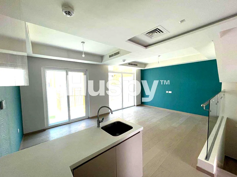 Basement Unit | Near Amenities | Community View64003366203266111