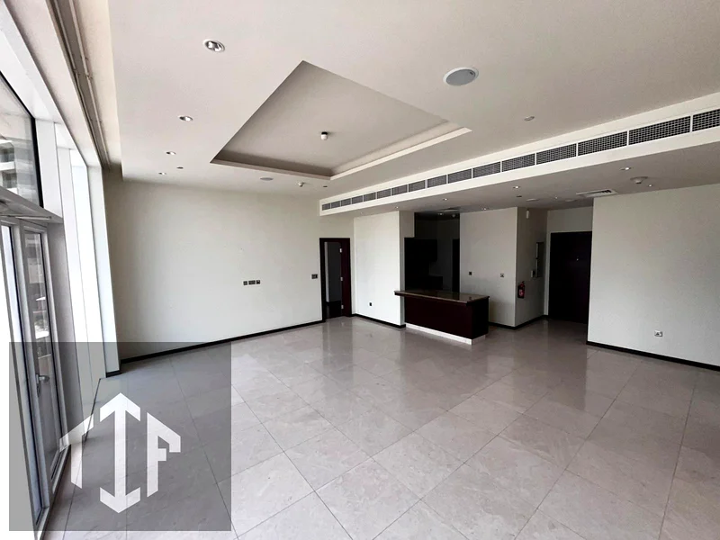 Spacious Layout -Private beach Access +Sea view63805480440450114