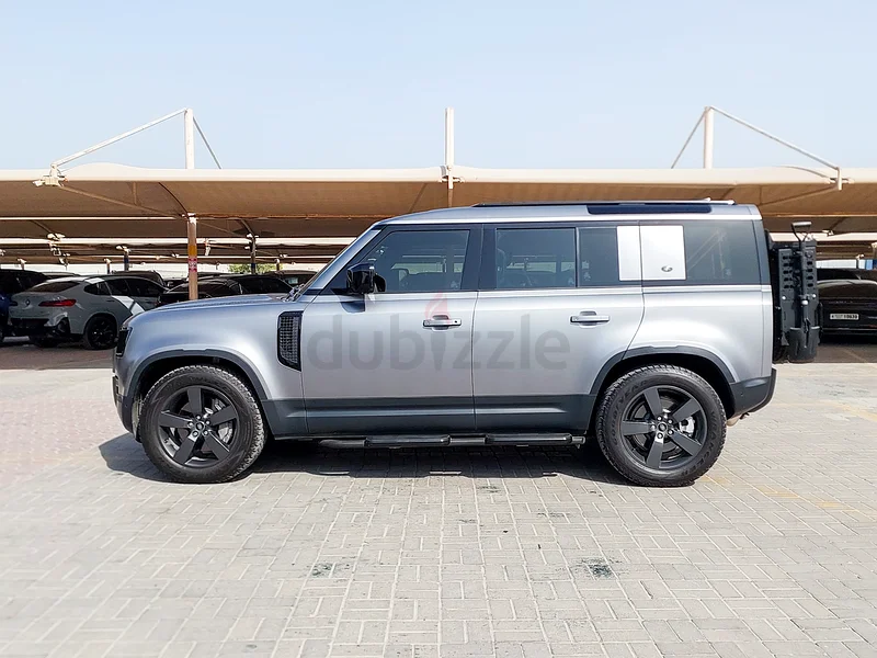 AED 6382/month | 2024 Land Rover Defender 110 HSE (P400) | GCC Specs | Ref#35476763482870653186114