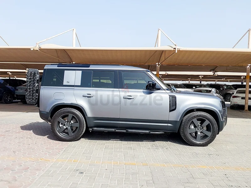 AED 6382/month | 2024 Land Rover Defender 110 HSE (P400) | GCC Specs | Ref#35476763482870653186113