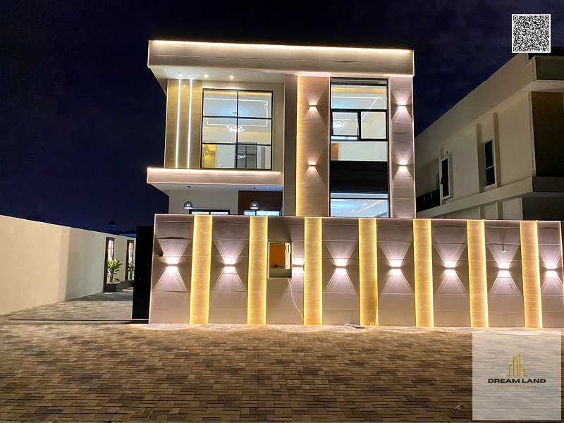 **Strategic location near all services** **Easy access to main roads** (for all services) **Quiet and family neighborhood that provides privacy and co63891577281537110