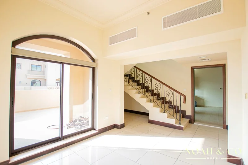 Grab Your Keys | Bright & Spacious |Prime Location63752664620417114