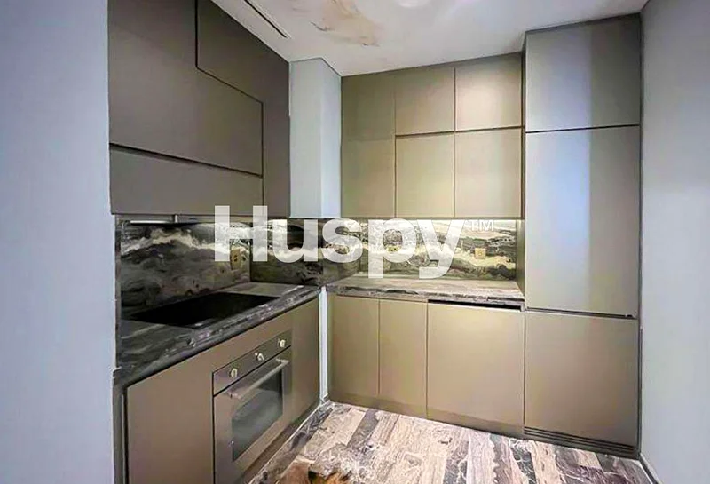 منظر على المارينا | شاغر | طابق عالي63777728942466114