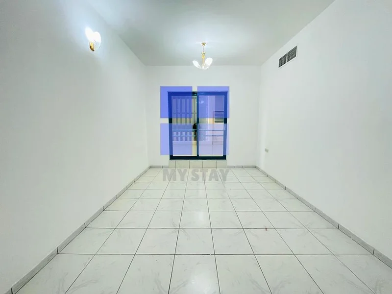 | فاخر | مبنى عائلي | بالقرب من المترو | احجز الآن |63745562196739113