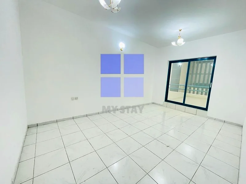 | فاخر | مبنى عائلي | بالقرب من المترو | احجز الآن |63745562196739112
