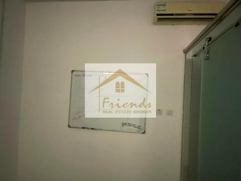 فرصة استثمارية! متجر للبيع في كلاستر فرنسا63825781556226113