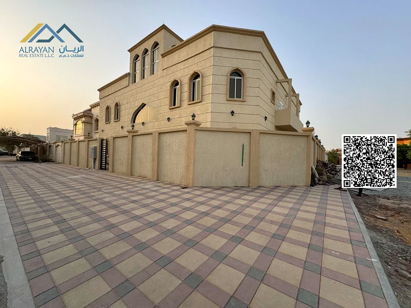 For large families, a 12-bedroom villa for the first tenant63870977589891110
