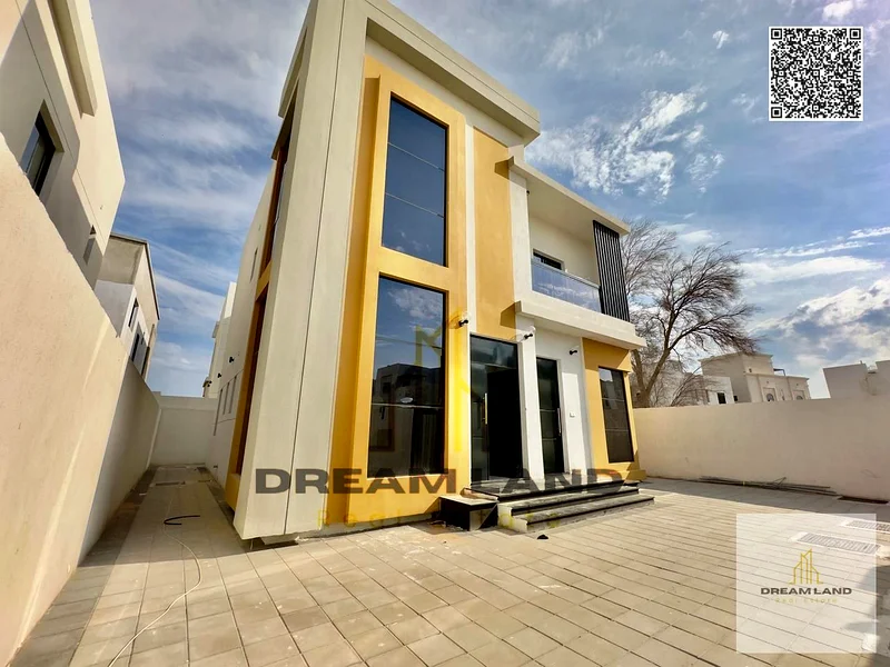 We offer you this wonderful villa, carefully designed to combine modernity and luxury, at a price that includes registration fees.63895418687363111