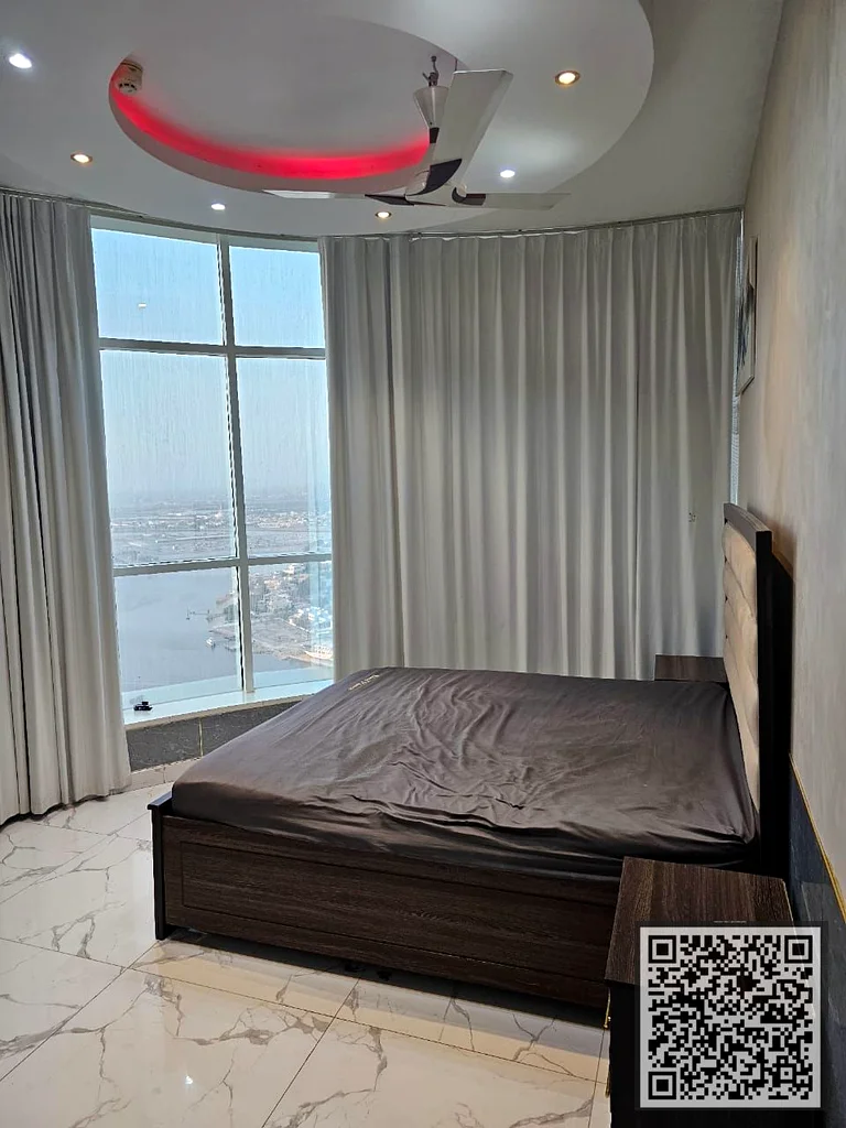 LUXURY FULLY FURNISHED 3 BEDROOM HALL MODIFIED 2 BHK WITH PARKING | CREEK VIEW IN OASIS TOWER63887947138562113