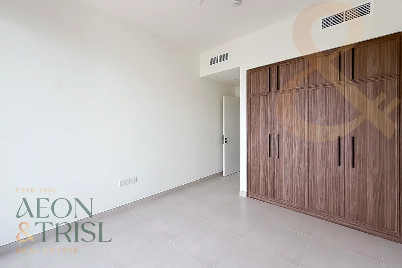 Single Row | Vacant | 3 BR + Maid | Genuine Resale63951939843458113