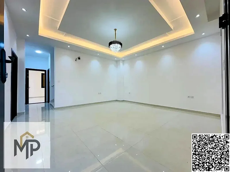بسعر ممتاز وقابل للتفاوض، فيلا تشمل رسوم التسجيل والكهرباء والماء وتكييف الهواء، بالمقارنة مع التشطيبات الفاخرة جدًا63895418802819114