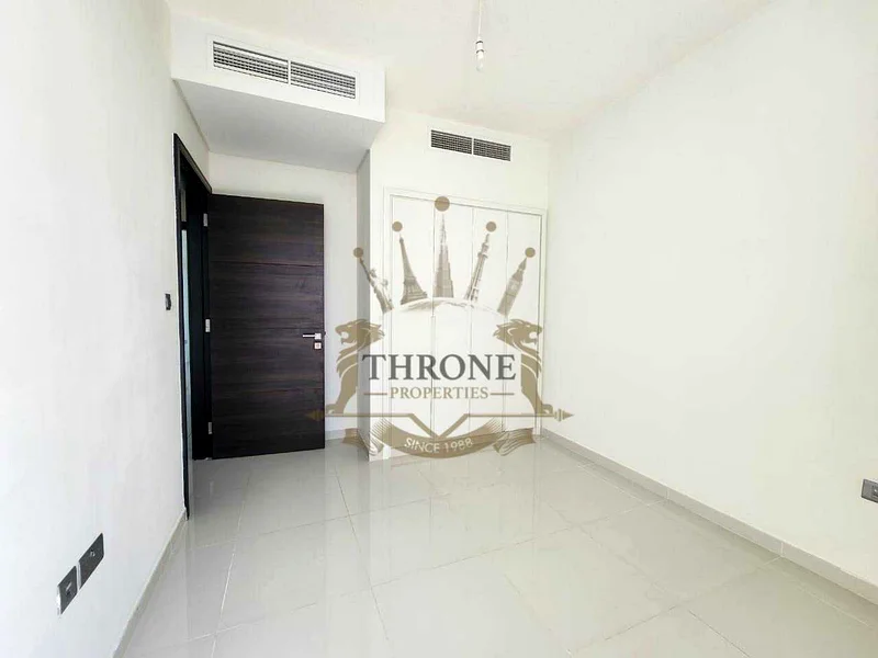 XL PLOT | SINGLE ROW| VACANT | LOWEST IN MARKET64003832338947113