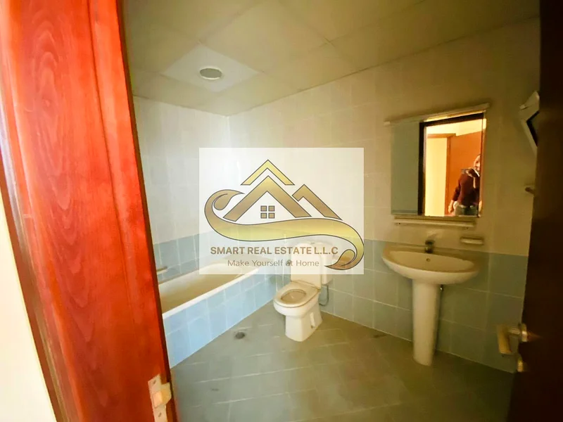 1bed room  and a  hall  big size for sale in orienttower ajman withe two  batheroom   and  a big  seperate  kitchen  and balcony withe beautiful view63866727819138113