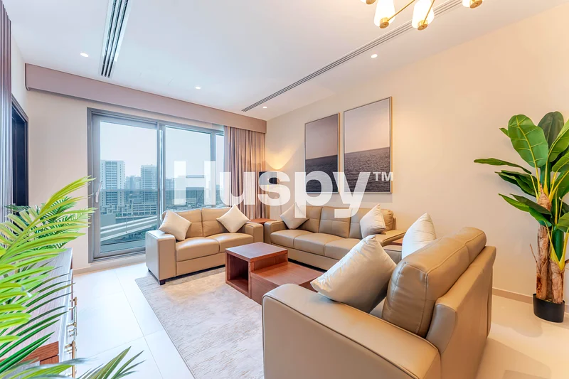 Multiple Cheques | Canal Views | Vacant63770623040387111