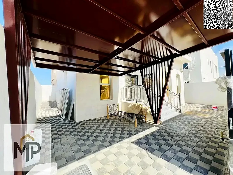 🔑 Own your dream villa behind the park in the heart of Al Yasmeen area - luxury, comfort, and a negotiable price! 🏡63897085985155113