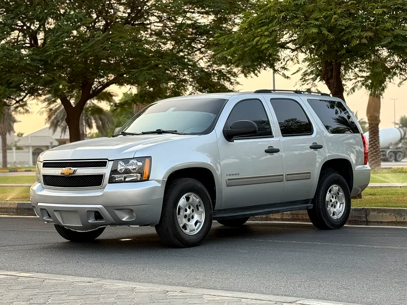 GMC YUKON MODEL 2014 GCC SPACE VERY CLEAN CAR63479640101634111