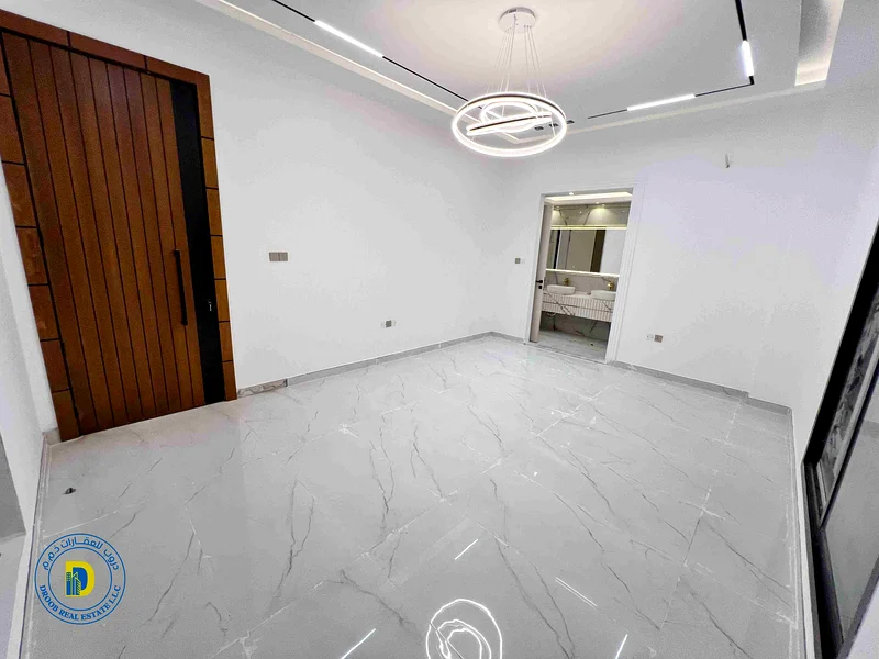 فيلا مكونة من 4 غرف للبيع في منطقة الحزيو بسعر خاص جدًا.63895953697281114
