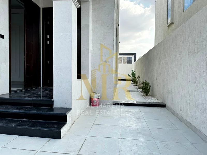 🏡 فيلا للبيع في الباهية | 3014 قدم مربع | 5 غرف نوم رئيسية | طابقين + سطح | 1,530,000 درهم إماراتي قابل للتفاوض63880619789058112