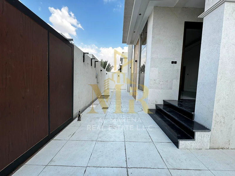 🏡 فيلا للبيع في الباهية | 3014 قدم مربع | 5 غرف نوم رئيسية | طابقين + سطح | 1,530,000 درهم إماراتي قابل للتفاوض63880619789058113