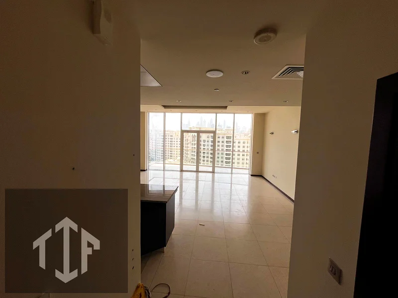 تصميم واسع - إمكانية وصول إلى الشاطئ الخاص + منظر للبحر63805618712065110