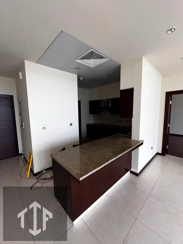 تصميم واسع - إمكانية وصول إلى الشاطئ الخاص + منظر للبحر63805618712065111