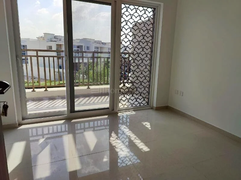 Deal | Modern Layout | Sophisticated | Rooftop63740770171393114