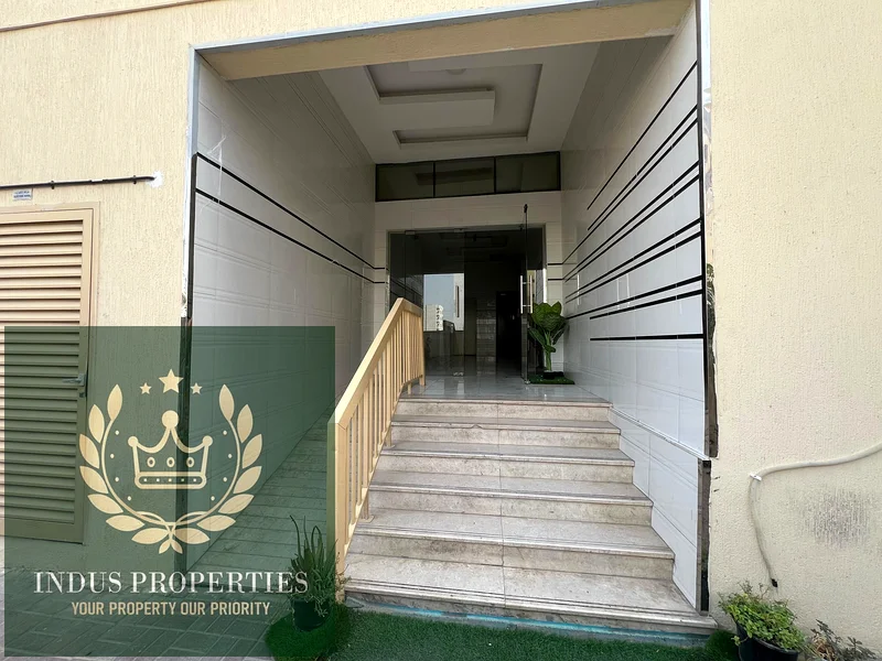 Residential + Commercial Investor Deal with 8% ROI + ( G+2 Building Available For Sale)63868208317314110